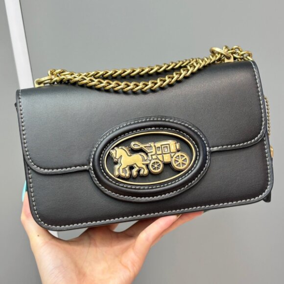 COACH HERO Horse and Carriage Print Shoulder Bag Black CAS83 Outlet NEW - Picture 1 of 6